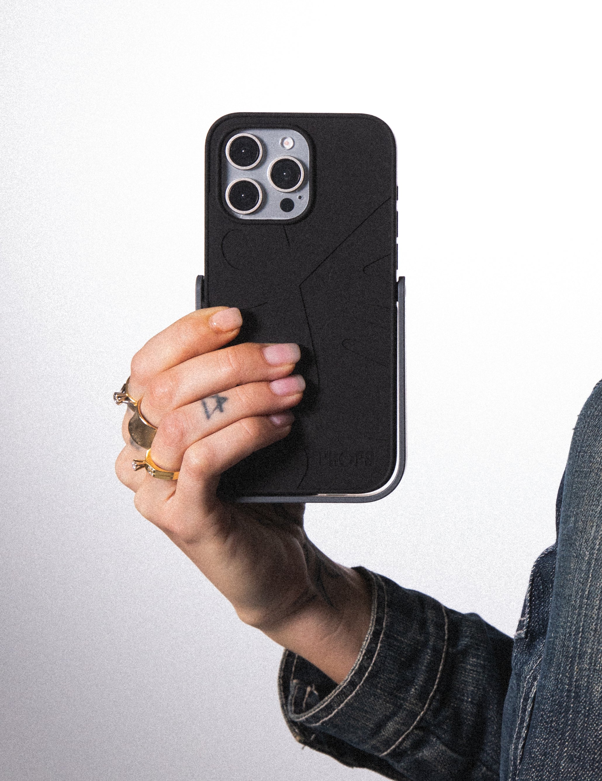 The Props Case - Studio Matte - iPhone 16 Pro Max