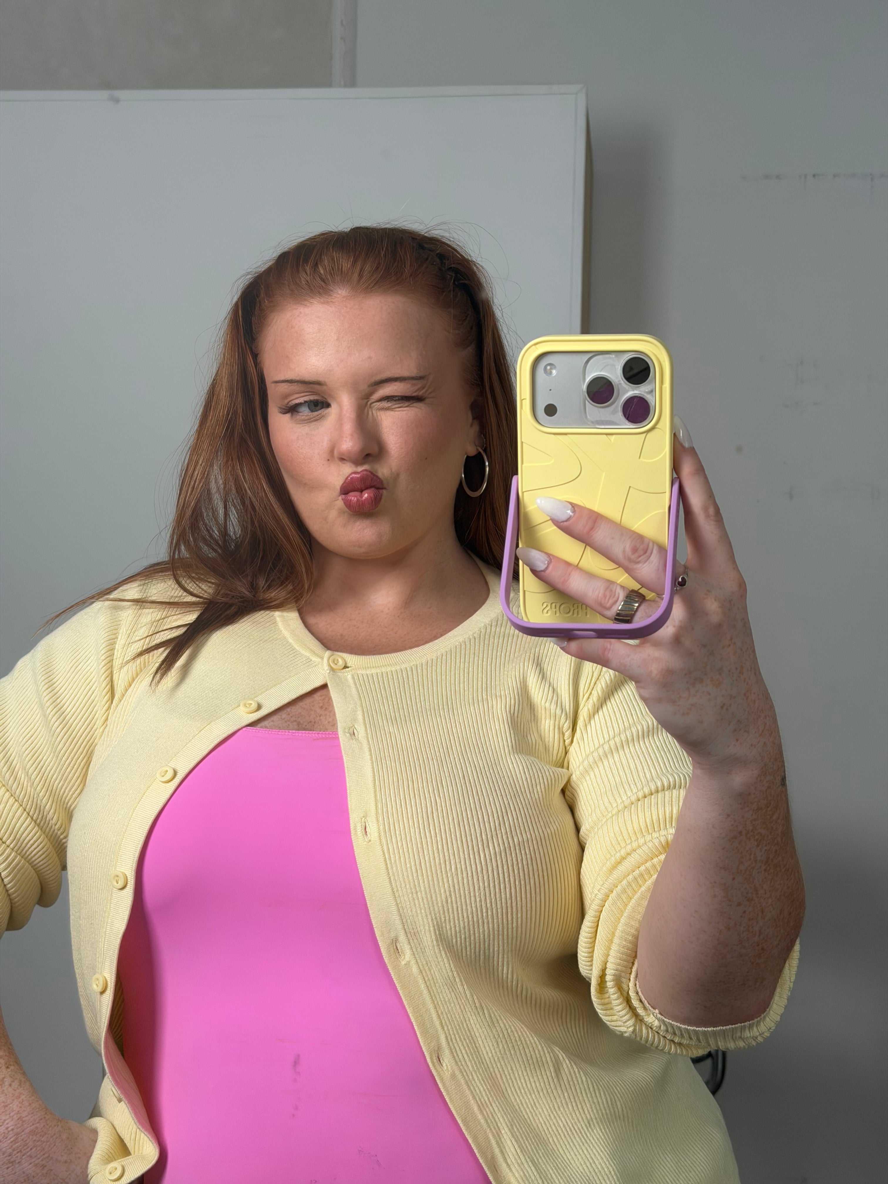 Props Creator Bundle - iPhone 17 Pro Max - Purple Honey